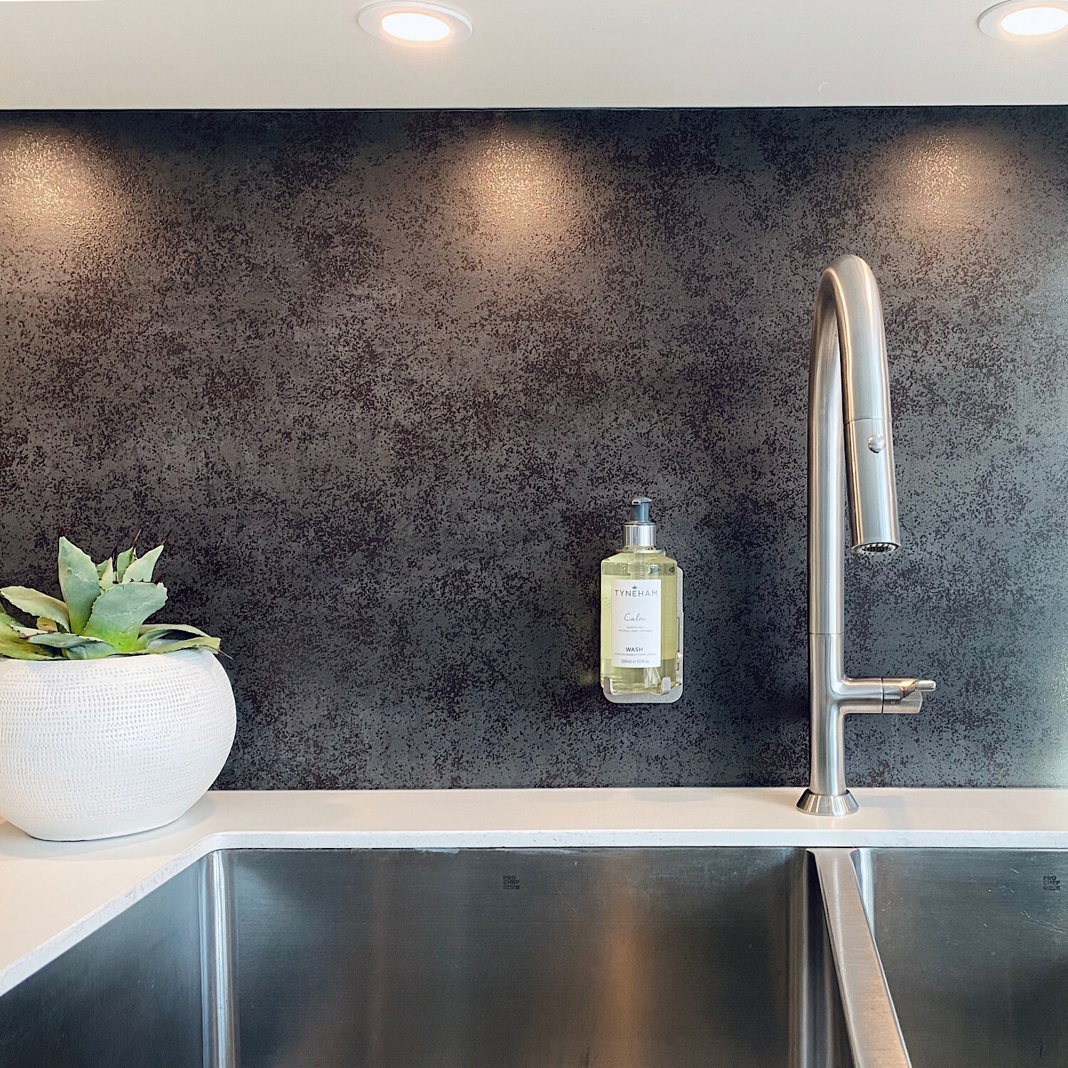 Calm Hand & Body Wash