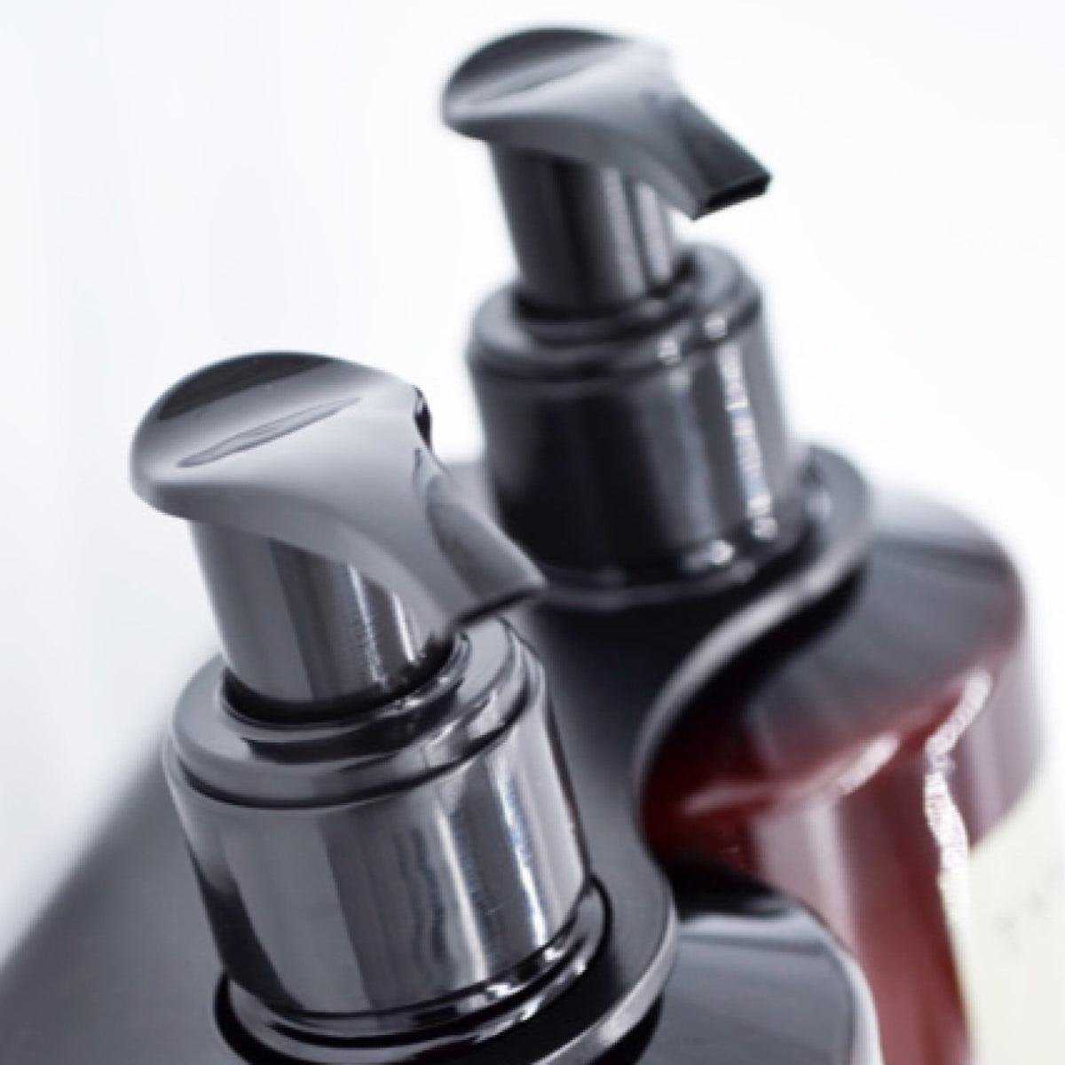 300ml Plastic Bottle &amp; Pump