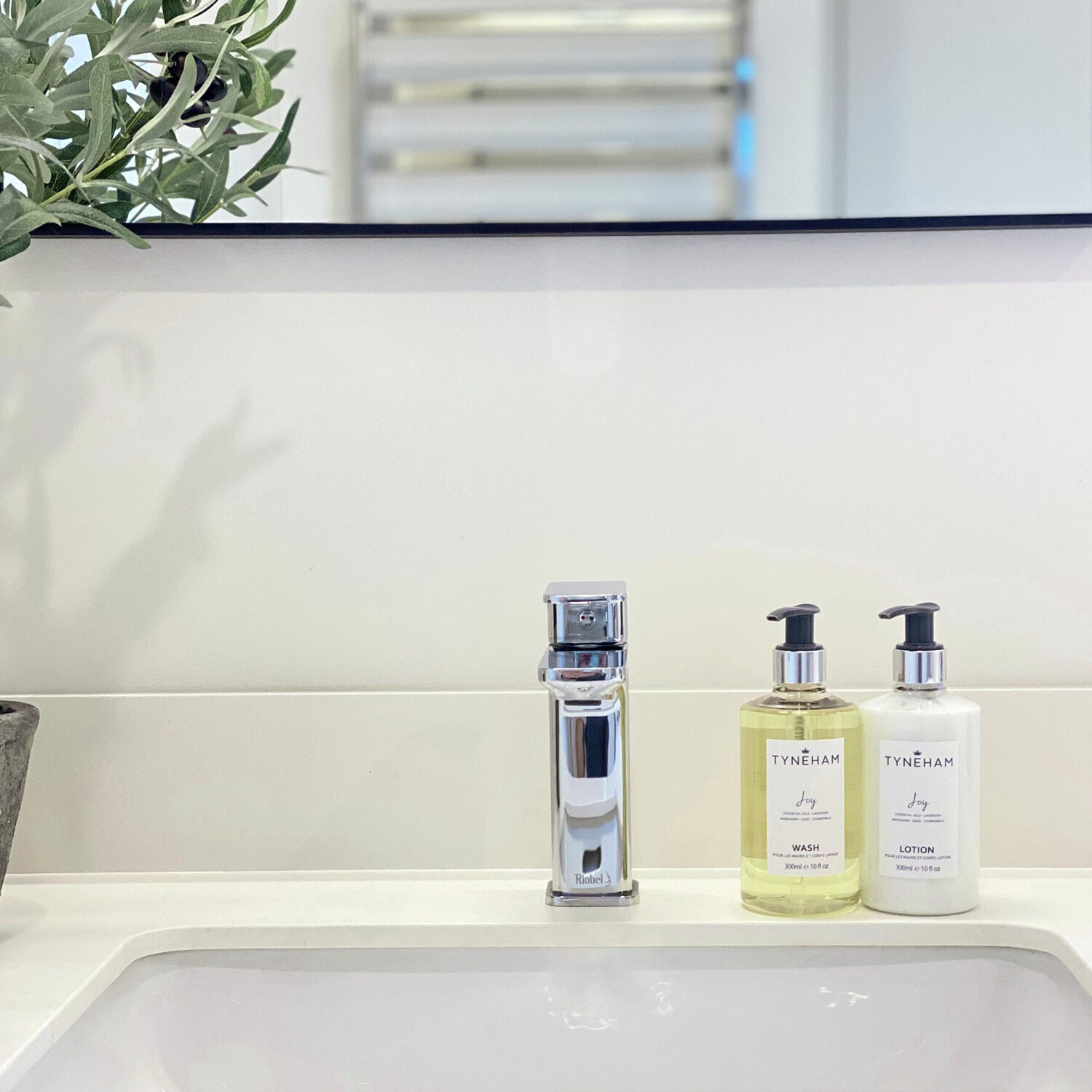 Joy Hand & Body Wash